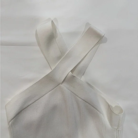 Aritzia/Babaton Sculpt Knit Criss-Cross Ribbed Halter Dress - Size Medium - Picture 5 of 8